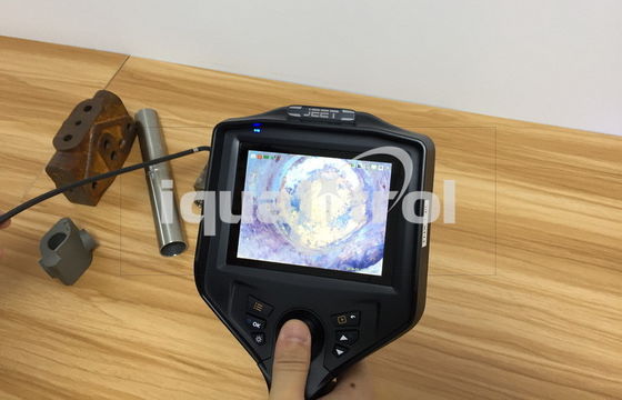 Widok z przodu Przemysłowy boroskop wideo 2W Ręczny endoskop do kontroli wizualnej