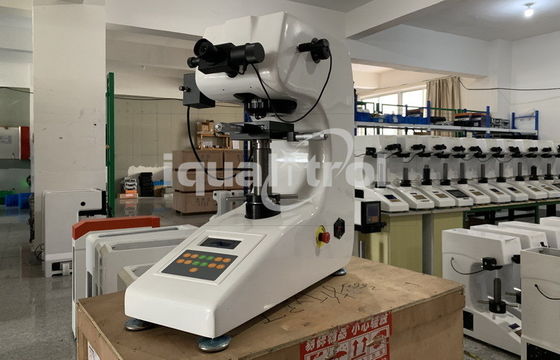 Przetestowanie twardości ręcznej wieżycy Micro Vickers z siłą maksymalną 1 kgf